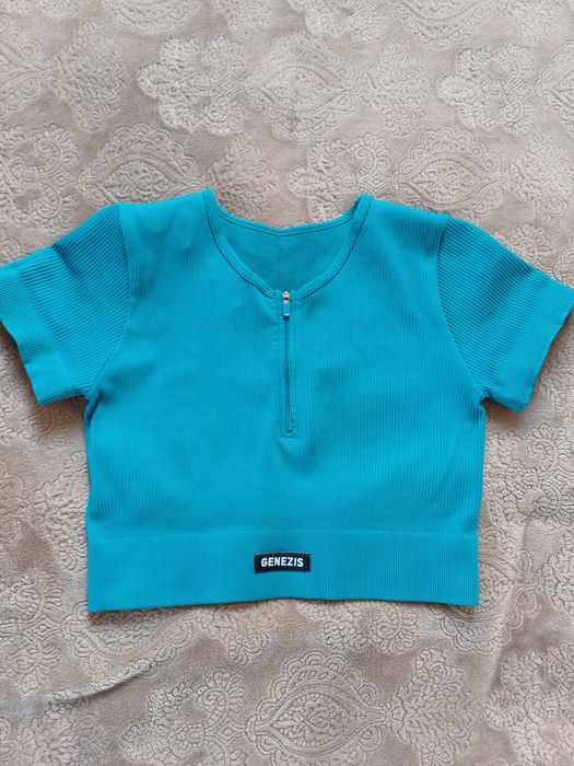 Спортна дамска тениска Genezis