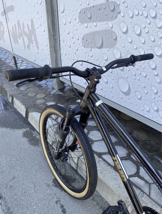 Dirt jump колело dmr sect pro