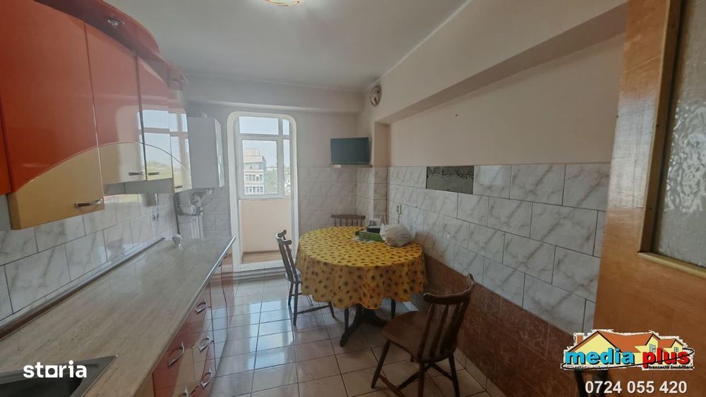 De vânzare – Apartament 3 camere, decomandat, Tiglina I – Str. Brăilei