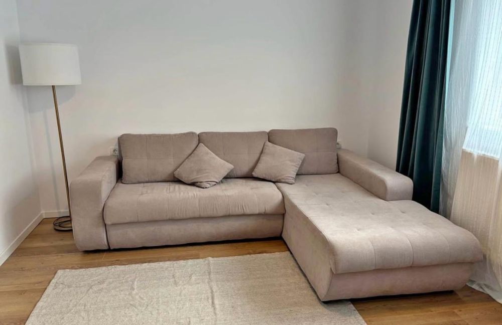 Coltar extenibil DIVANI ( includ pernele)