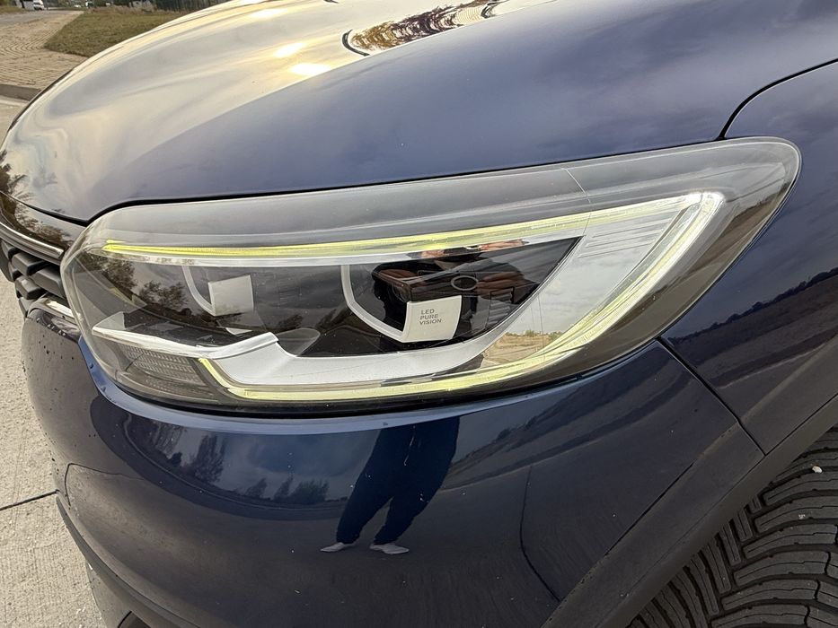 Renault•Kadjar•4x4•Panoramic•2016•Led•Navi/Gps•Bi-xenon•Piele•Camera•