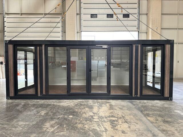 Контейнер 8х3м. Заведение