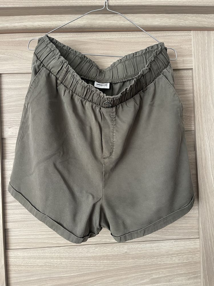 Pantaloni scurti de dama marimea XL