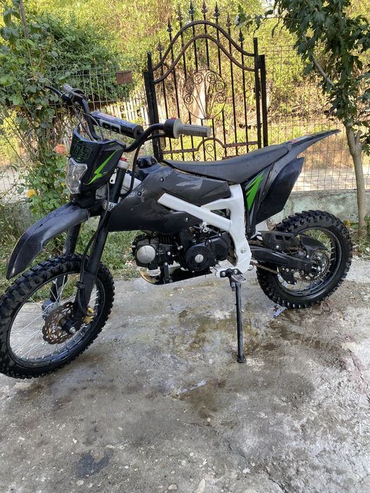Vand cross kxd 125cc automat