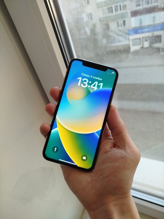 IPhone X 256GB в отличном состоянии
