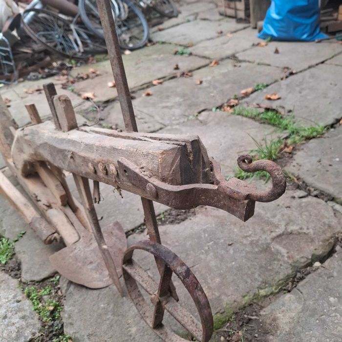 Автентично рало, ръчно изработено