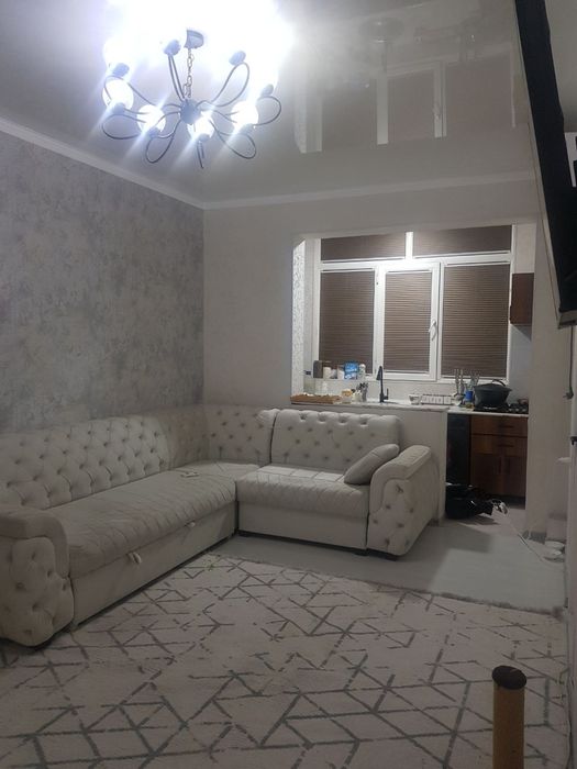 Чиланзар 19 квартал 2"3/4/4 Своя