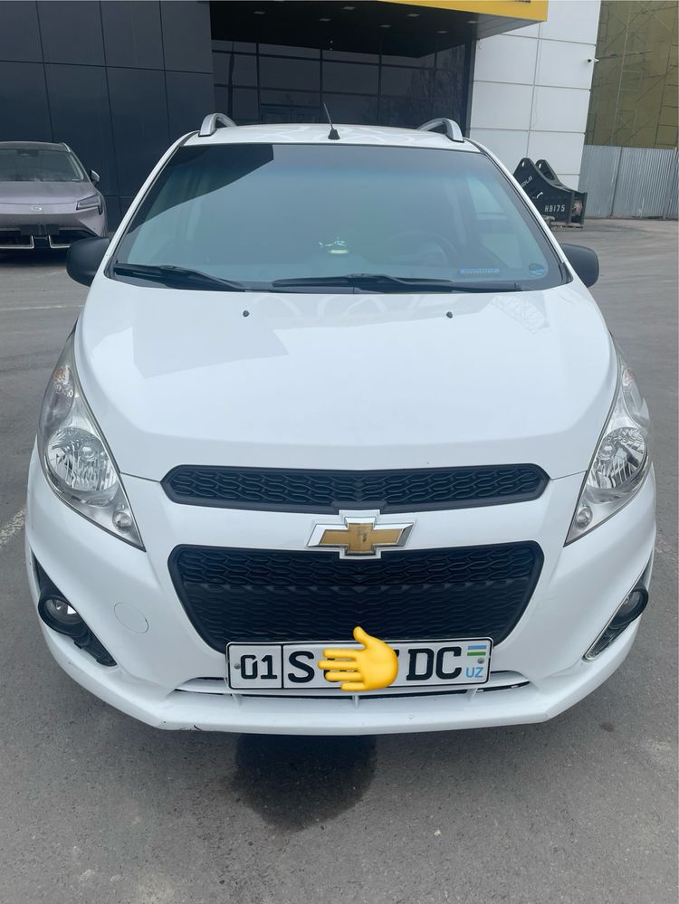 Chevrolet Spark 4 позиция автомат