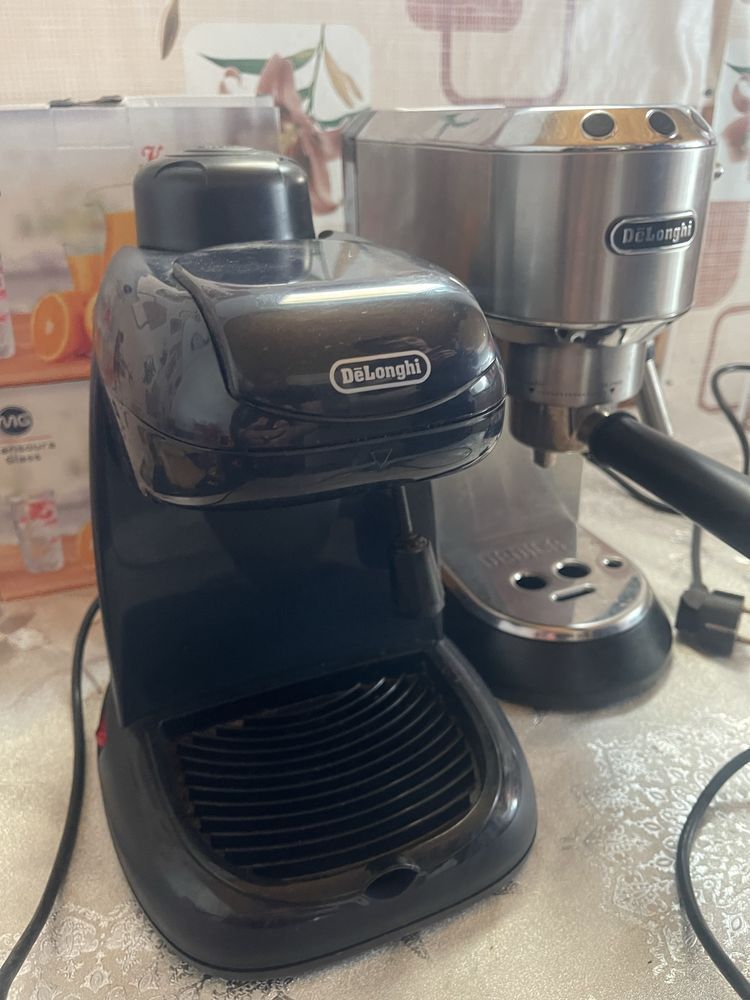 De vanzare expresoare DeLonghi