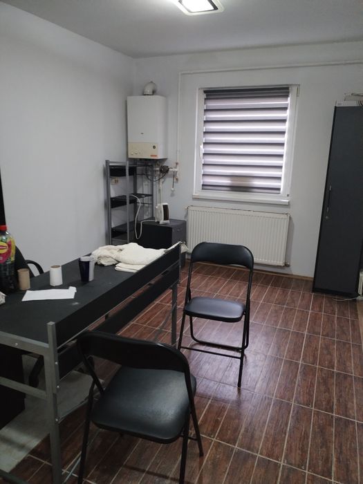 Garsonieră de vânzare