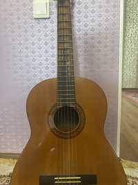 Классическая гитара, Yamah40C