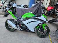 Kawasaki ninja 300 ABS KRT edition