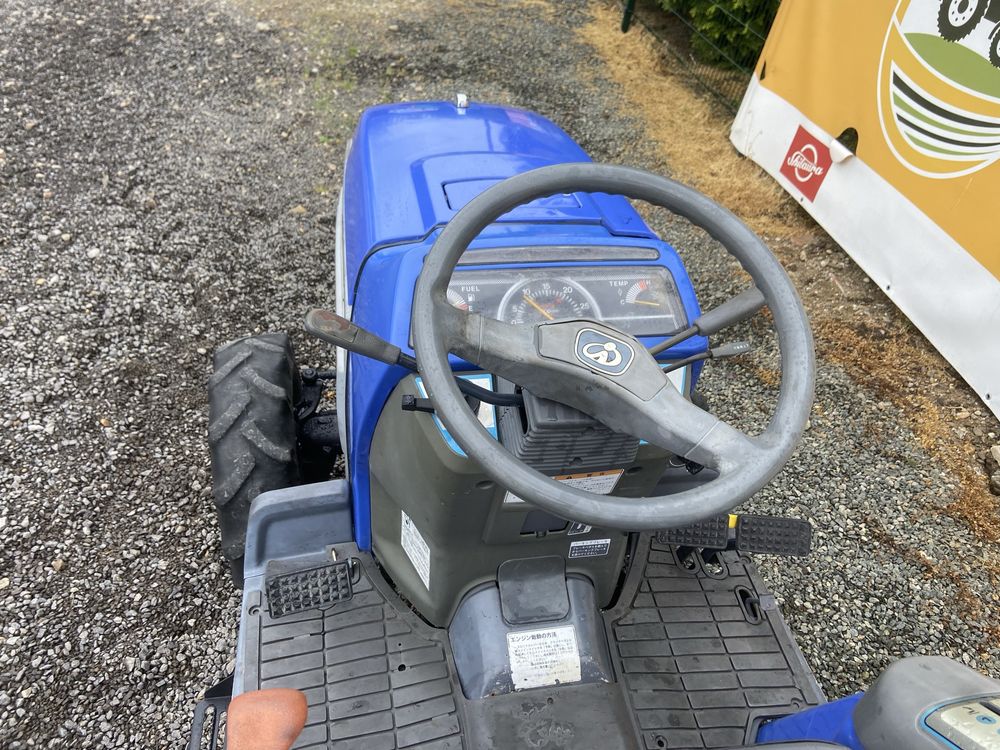 Tractor japonez Iseki BlueHunter, 4x4, 20cp + freza