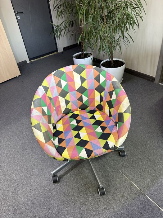 Б\у офисное кресло