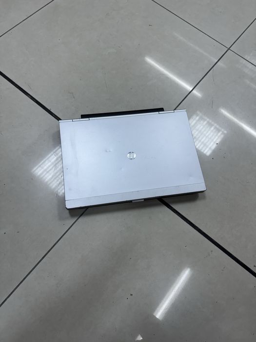 Лаптоп HP EliteBook 2560p i5