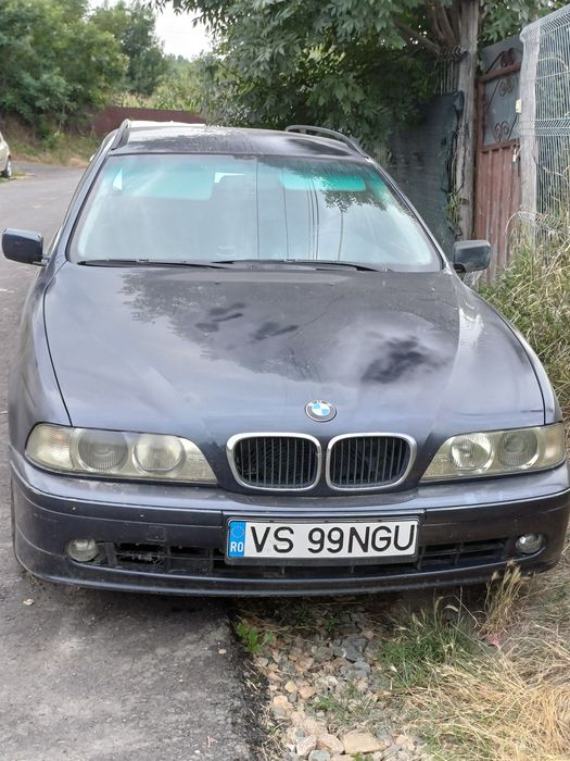 BMW e39 2.5d touring, 2001, 1600 euro, stare de funcționare impecabilă