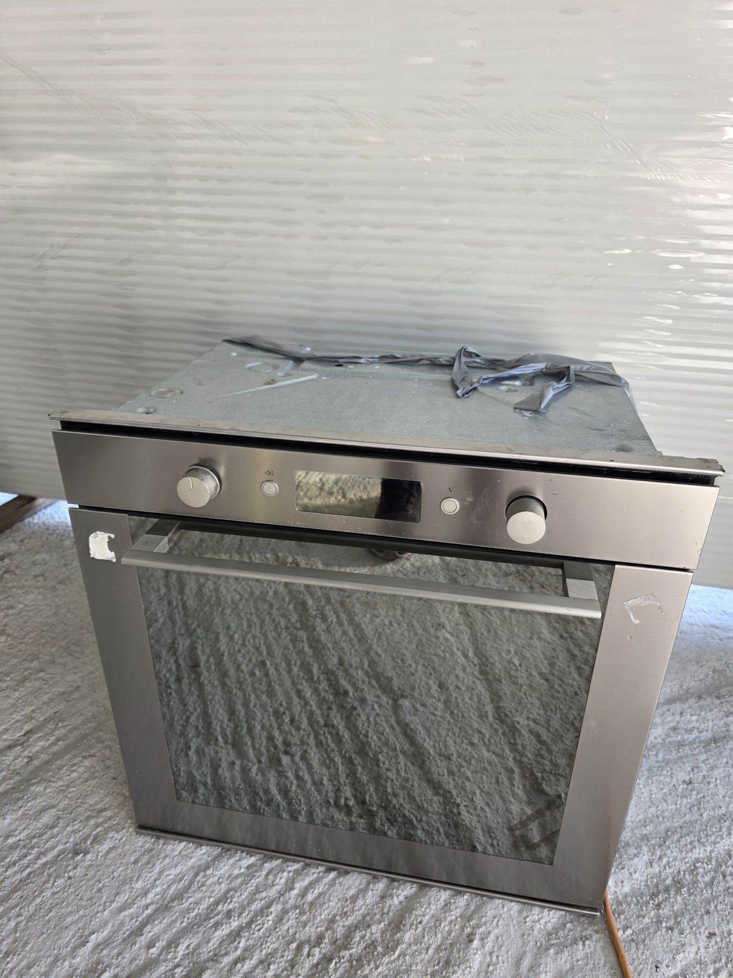 Фурна Whirlpool AKZM7820IX (с 6th Sense)