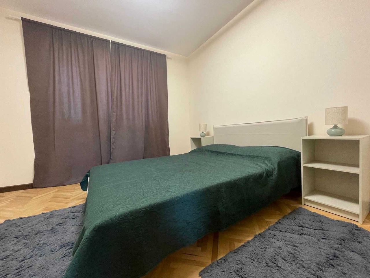 Продава се Тристаен апартамент в Пловдив, Кючук Париж - 65 кв.м за 1924 €/кв.м - Снимка #4