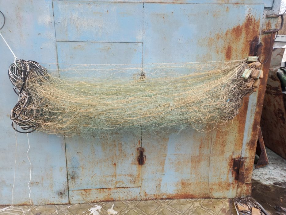 Продам  сеть  плавная верховка.