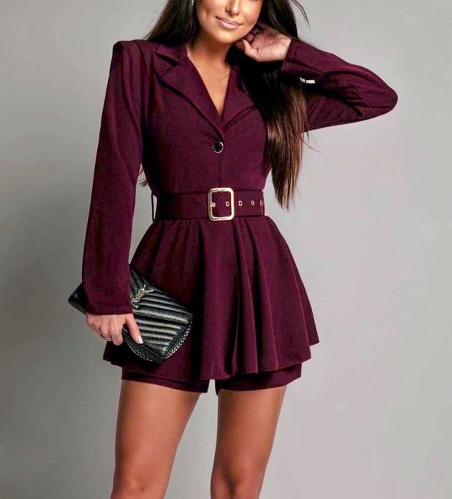 Стилни дамски гащеризони с широк колан