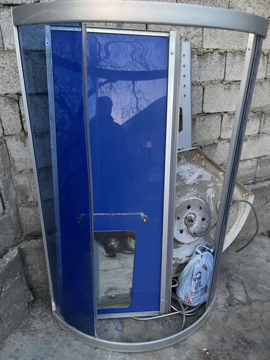 Душевая кабинка