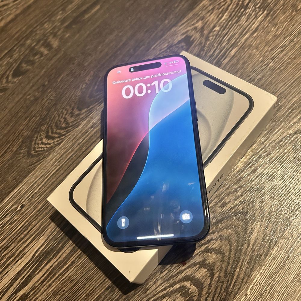 Iphone 15 92% AKB