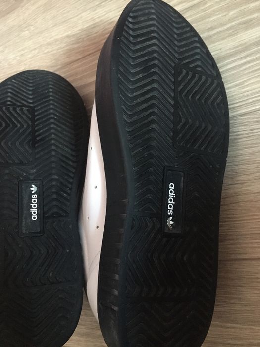 Adidas дамски обувки