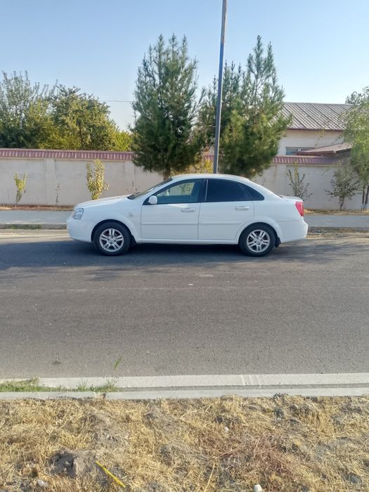 Laseti 2 pazitsiya sotiladi