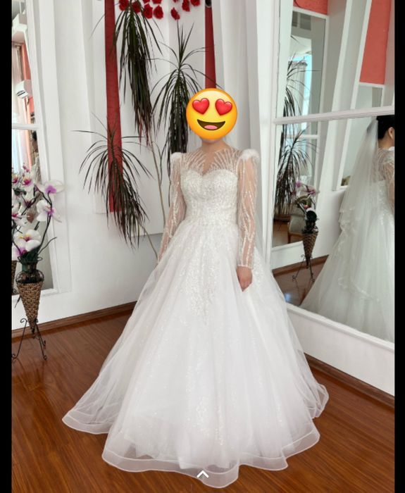 Свадебное платье одевала 1 раз на собственную свадьбу  в отличном сост