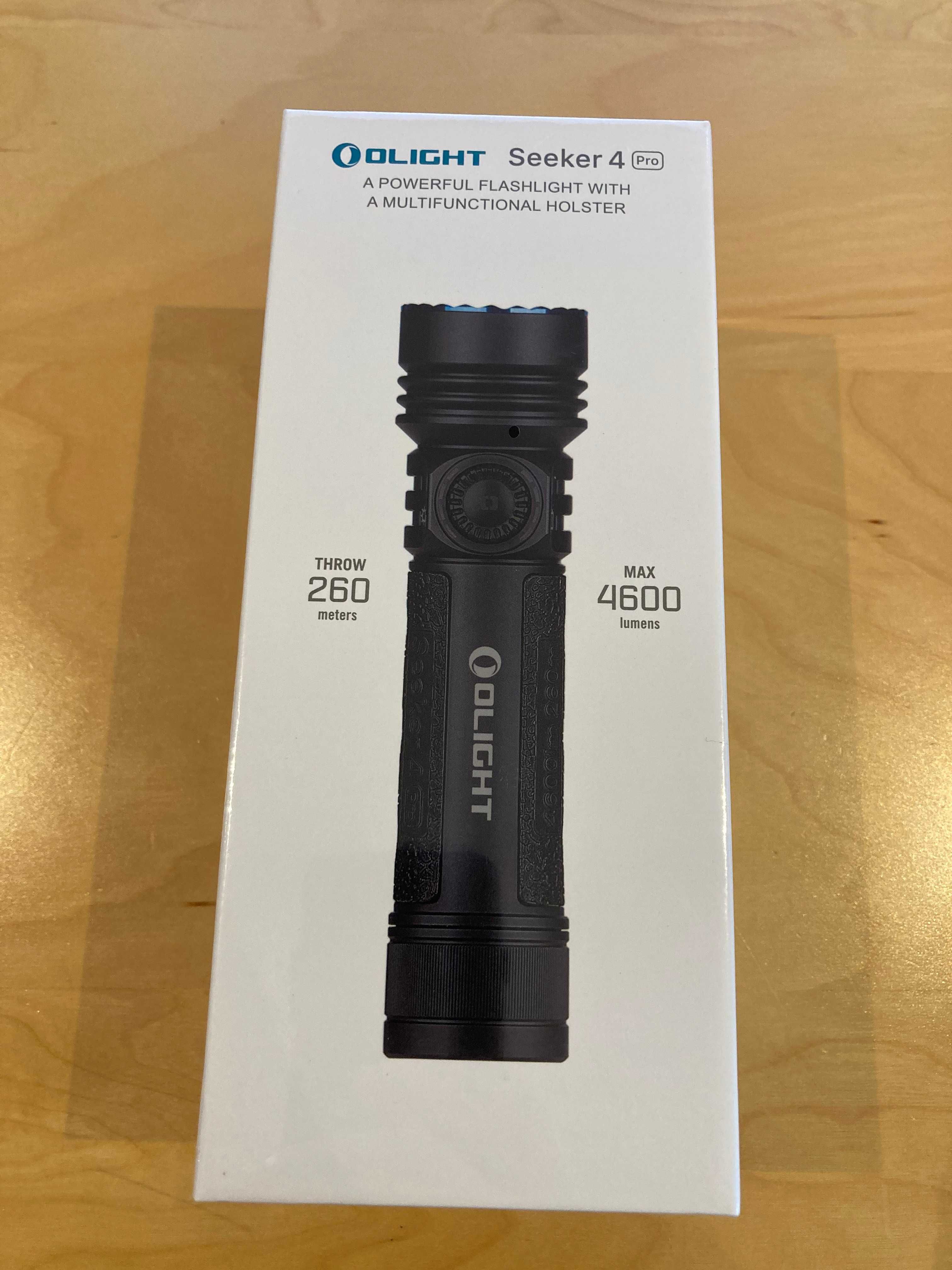 Lanterna Olight Seeker 4 Pro, 4600lumeni max, noua, sigilata