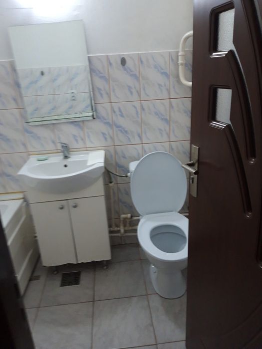 Închiriez apartament Nicolina