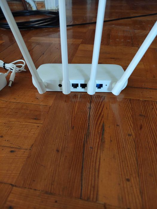 Роутер Xiaomi MI Router 4C