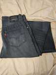 Vând pantaloni bărbați LEVI'S originall
