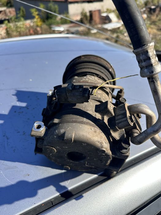 Компресор климатик Toyota Avensis T22 2.0 D4D Denso