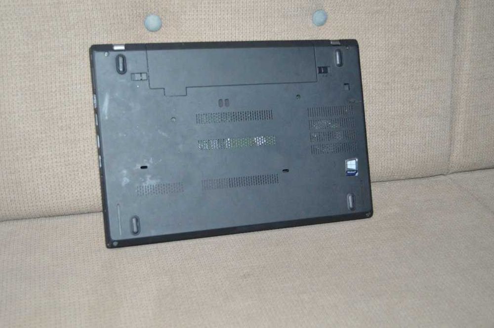 Lenovo ThinkPad T480, I5-8250U ,14", Full HD, 240GB SSD incomplet