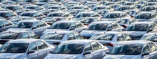 Inchiriere Auto Rent a Car București aer condiționat, aproape AEROPORT