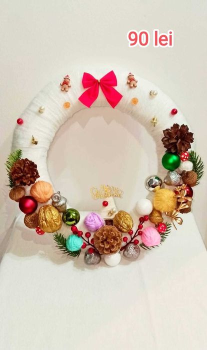 Vând coronițe de Crăciun