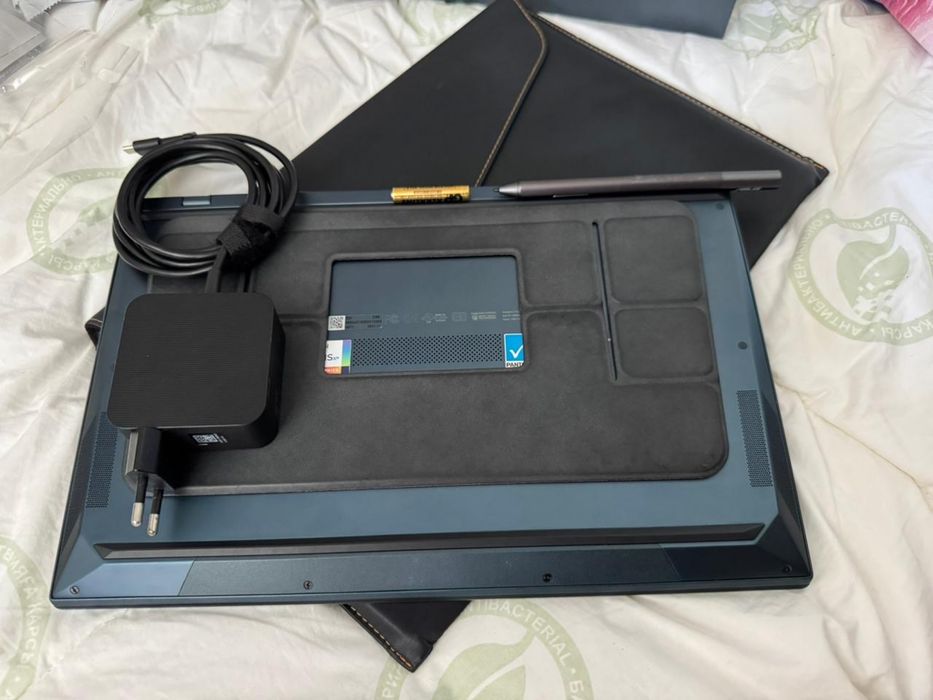Ноутбук / Ультрабук Asus zenbook duo ux482ea