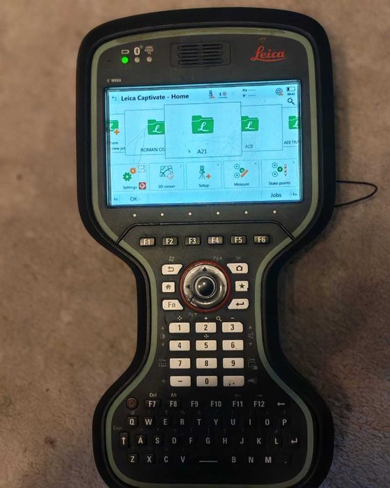 GPS Leica GS 18 + Controller CS20
