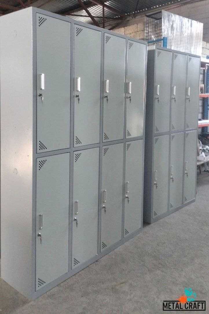Металлические шкафы для одежды