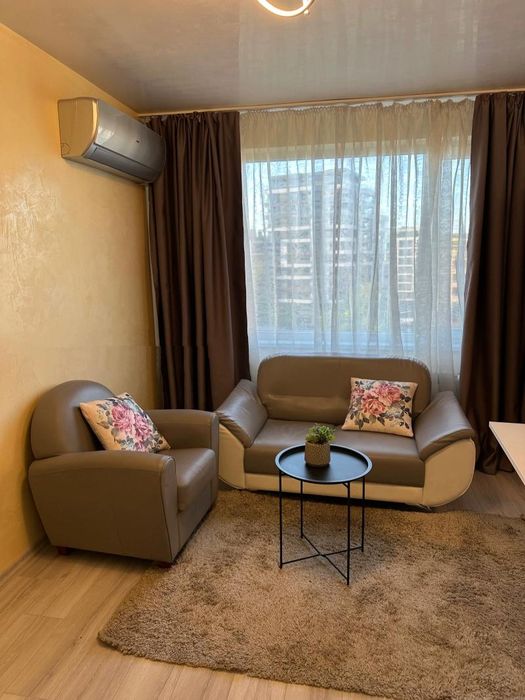 Тристаен, под наем, ж.к Витоша