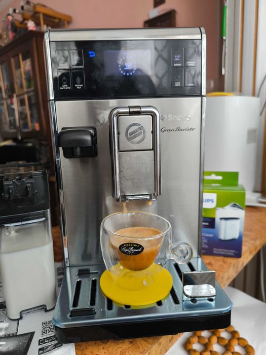 Кафеавтомат Saeco GranBaristo Avanti - модел HD 8977