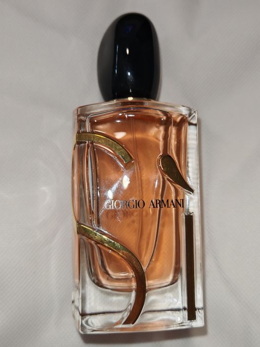 Armani Si apa de parfum de dama deosebit 100ml original nou