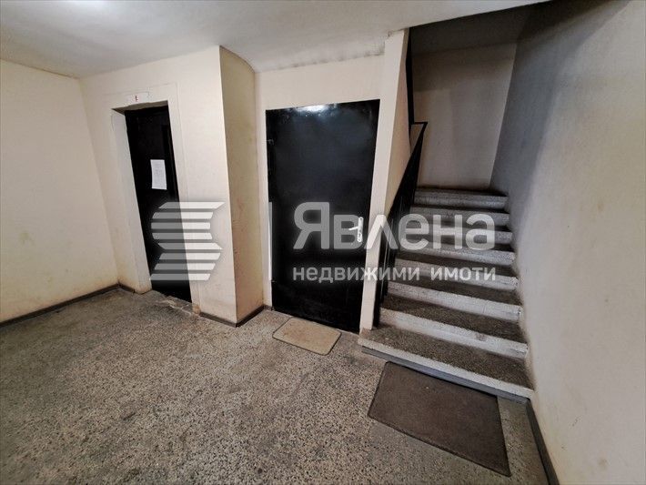 Продава се Двустаен апартамент в Варна, Победа - 90 кв.м за 1610 €/кв.м - Снимка #9