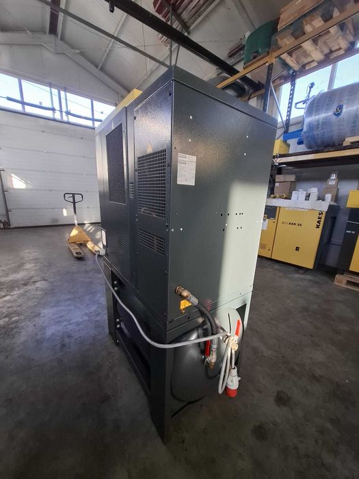 Compresor aer cu surub Kaeser Aircenter SM 13
