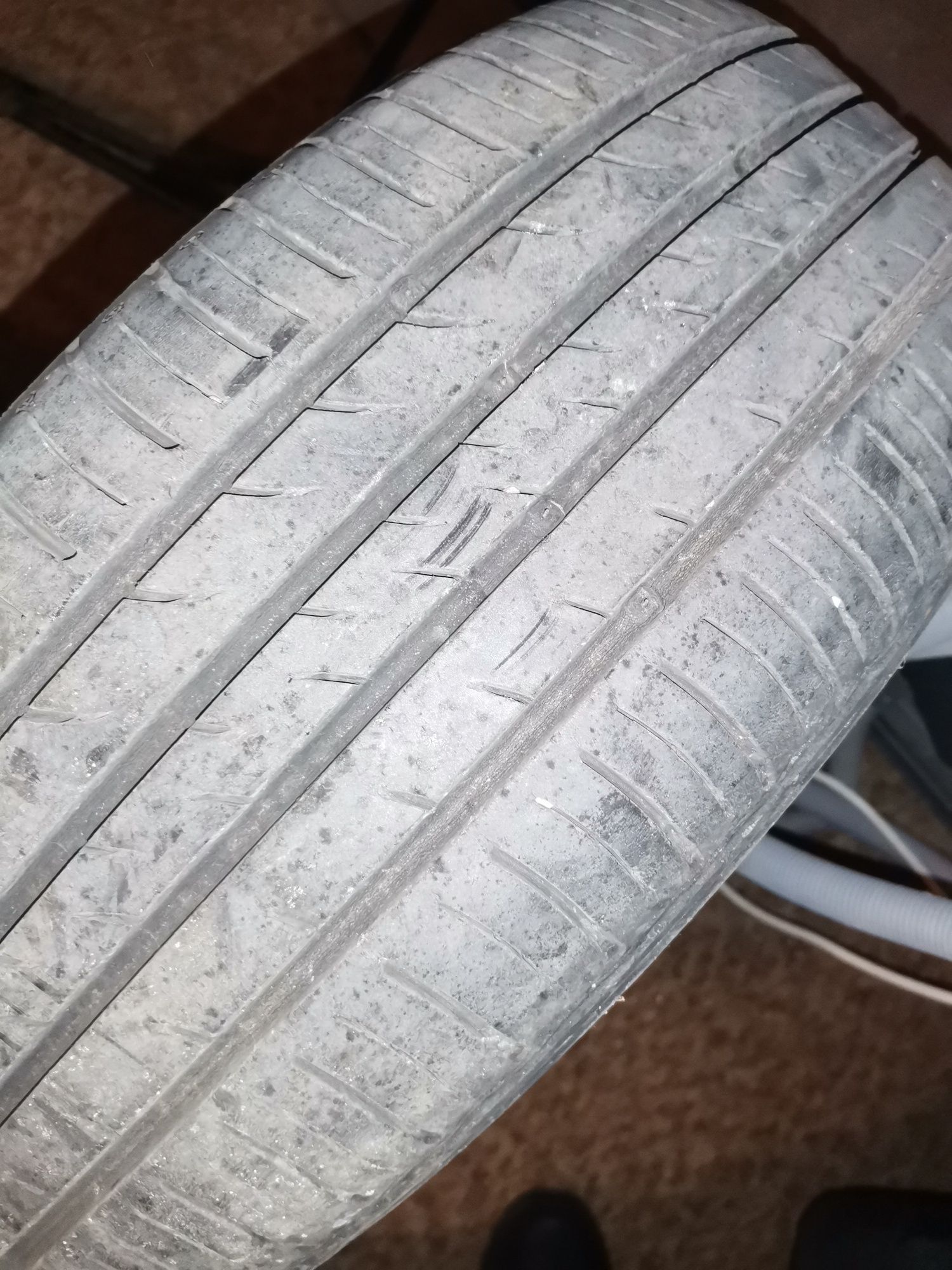 Kumho Ecowing 205/55 16 летни гуми