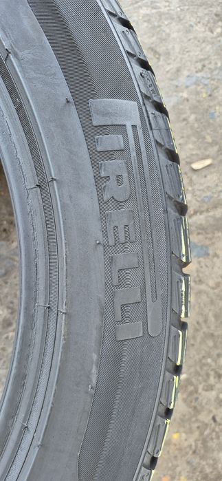 4 anvelope iarna Pirelli 255/45/19,dot 2021.Pretul este pe bucata.
