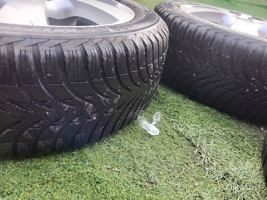 16 5x120 Bmw E87 1 series лети джанти 5х120 бмв