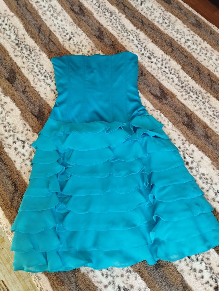 Продам женское платье