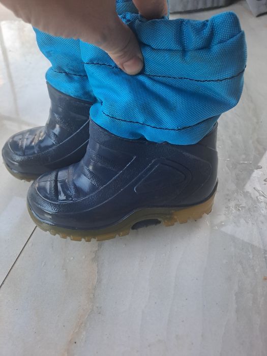 Cizme cu luminite pentru copii